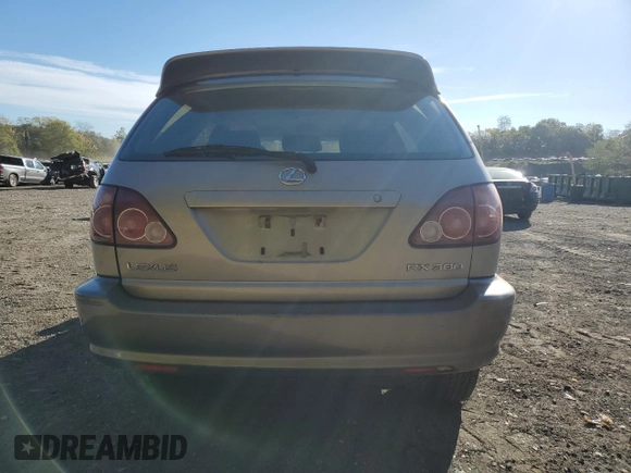 2000 Lexus RX 300 with VIN JT6HF10U2Y0129838, listed as a Copart auction lot 75623734 with 177,325 mi miles and Salvage Title. Bid and sale history available at carsss.com. Image 6.