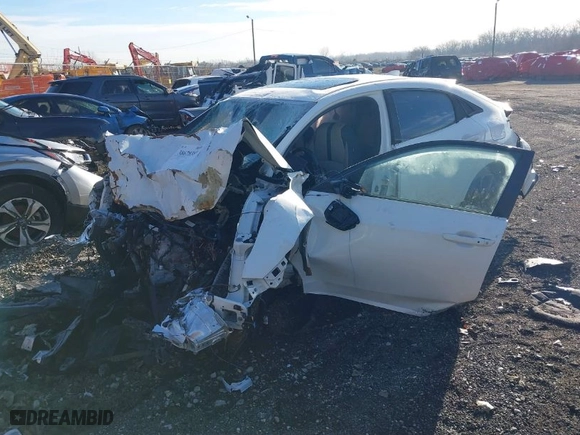 2018 Honda Civic Hatchback Sport Touring with VIN SHHFK7H90JU210423, listed as a IAAI auction lot 38678389 with 1 mi miles. Bid and sale history available at carsss.com. Image 6.