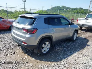2022 Jeep Compass Latitude с VIN 3C4NJDBB1NT134602, выставлен на аукционе IAAI как лот 42632572 с пробегом 29 755 миль миль и . История ставок и продаж доступна на DreamBid. Изображение 4.