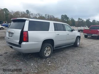 2019 Chevrolet Suburban LT with VIN 1GNSCHKC2KR353108, listed as a IAAI auction lot 41154471 with 78,703 mi miles. Bid and sale history available at carsss.com. Image 4.