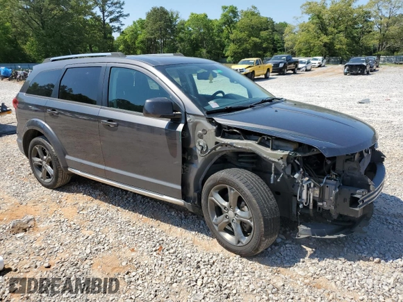 2016 Dodge Journey Crossroad with VIN 3C4PDCGG0GT123575, listed as a Copart auction lot 53403745 with 96,801 mi miles and Salvage title. Bid and sale history available at DreamBid. Image 4.