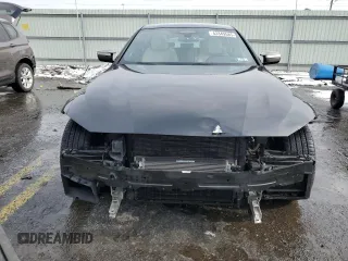 2022 BMW 4 Series M440i xDrive with VIN WBA13AW01NFL97602, listed as a Copart auction lot 43349585 with 46,123 mi miles and Salvage title. Bid and sale history available at DreamBid. Image 5.