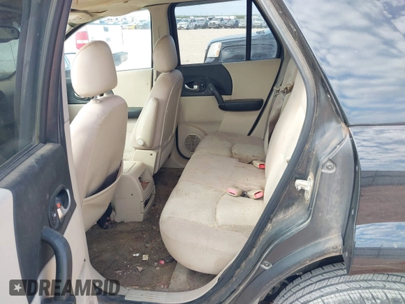 2005 Saturn VUE with VIN 5GZCZ23D35S828082, listed as a IAAI auction lot 40367784 with Not Provided miles and . Bid and sale history available at DreamBid. Image 8.