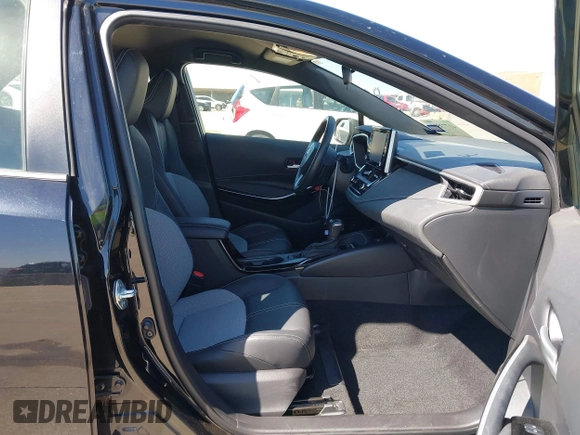 2022 Toyota Corolla Hatchback XSE with VIN JTNC4MBE4N3148686, listed as a IAAI auction lot 41773525 with 20,622 mi miles. Bid and sale history available at carsss.com. Image 5.