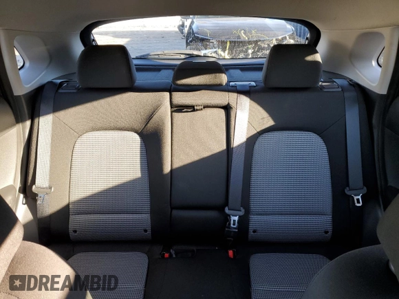 2019 Hyundai Kona SE with VIN KM8K1CAA8KU215941, listed as a Copart auction lot 72861662 with 60,669 mi miles. Bid and sale history available at carsss.com. Image 10.