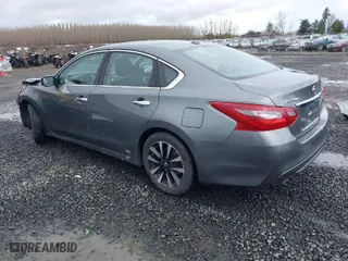 2018 Nissan Altima 2.5 S with VIN 1N4AL3AP9JC255566, listed as a IAAI auction lot 41765787 with 98,358 mi miles. Bid and sale history available at carsss.com. Image 3.