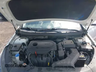 2018 Hyundai Sonata SEL with VIN 5NPE34AF9JH670688, listed as a IAAI auction lot 42115485 with 148,519 mi miles and . Bid and sale history available at carsss.com. Image 10.