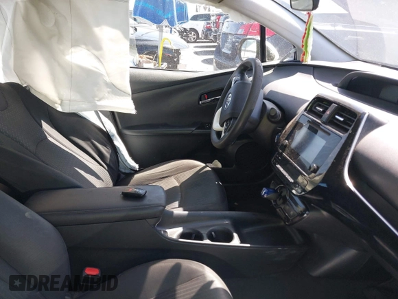 2018 Toyota Prius Two with VIN JTDKBRFU7J3063887, listed as a IAAI auction lot 41938978 with 220,771 mi miles. Bid and sale history available at carsss.com. Image 5.