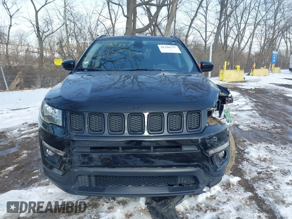 2018 Jeep Compass Latitude with VIN 3C4NJDBB8JT394845, listed as a IAAI auction lot 41590737 with 49,000 mi miles. Bid and sale history available at carsss.com. Image 12.