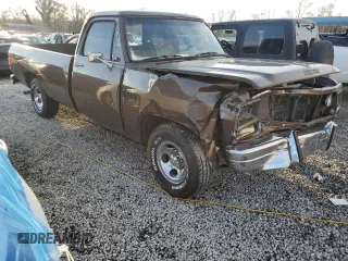1988 Dodge D/W 100 with VIN 1B7FD04XXJS678038, listed as a Copart auction lot 84737964 with 19,276 mi miles and Salvage Title. Bid and sale history available at carsss.com. Image 4.