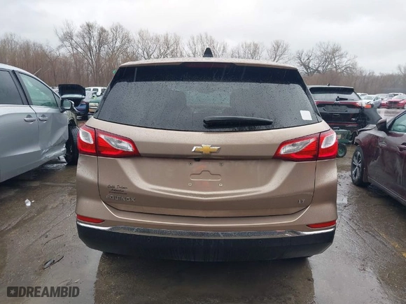 2018 Chevrolet Equinox LT with VIN 2GNAXJEVXJ6278186, listed as a IAAI auction lot 41820710 with 181,044 mi miles. Bid and sale history available at carsss.com. Image 16.
