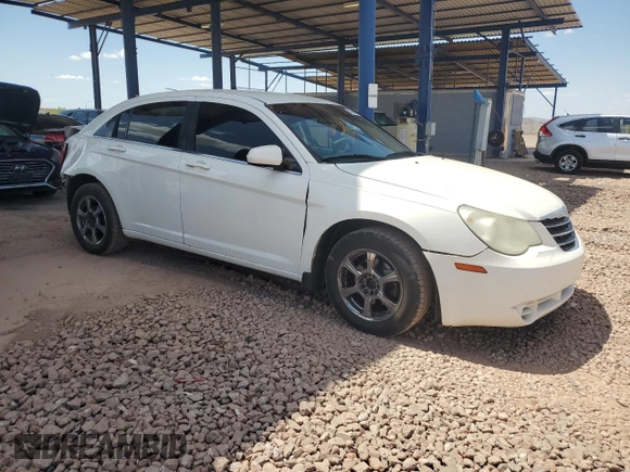 2007 Chrysler Sebring z VIN 1C3LC46K47N556611, wystawiony jako Copart lot #53664705 z przebiegiem 203 653 mil mil oraz Szkoda całkowita • Salvage title. Historia ofert i sprzedaży dostępna na DreamBid. Obrazek 4.