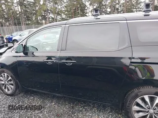 2016 Kia Sedona EX with VIN KNDMC5C11G6160910, listed as a IAAI auction lot 40905404 with 105,523 mi miles. Bid and sale history available at carsss.com. Image 14.
