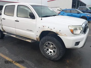 2015 Toyota Tacoma with VIN 5TFLU4EN9FX117007, listed as a IAAI auction lot 42358678 with 158,105 mi miles and . Bid and sale history available at DreamBid. Image 6.