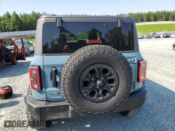 2023 Ford Bronco with VIN 1FMEE5DP7PLB67908, listed as a Copart auction lot 61641545 with 10,256 mi miles and Salvage title. Bid and sale history available at DreamBid. Image 6.
