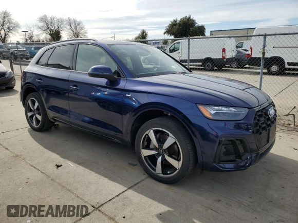 2022 Audi Q5 S line Prestige z VIN WA1FAAFY7N2010315, wystawiony jako Copart lot #45582475 z przebiegiem 45 149 mil mil oraz Szkoda całkowita • Salvage title. Historia ofert i sprzedaży dostępna na DreamBid. Obrazek 4.