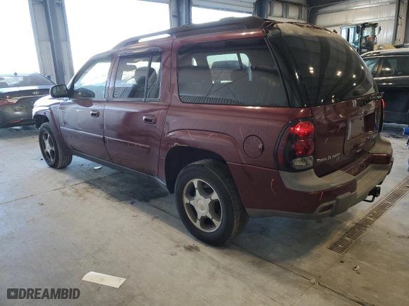 2005 Chevrolet TrailBlazer LS with VIN 1GNET16S056187876, listed as a Copart auction lot 42820305 with 186,917 mi miles and Salvage Title. Bid and sale history available at carsss.com. Image 2.