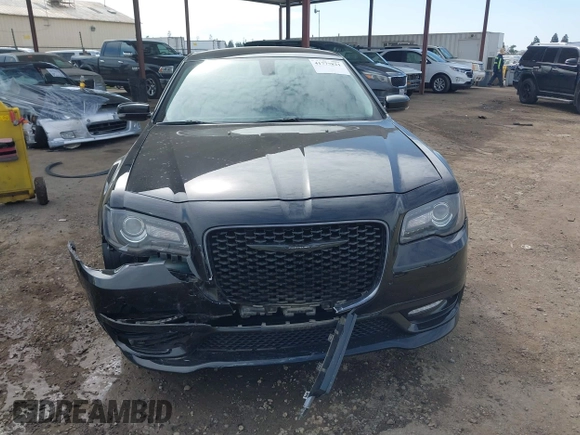 2022 Chrysler 300 Touring L with VIN 2C3CCADG7NH262848, listed as a IAAI auction lot 41777821 with 29,618 mi miles. Bid and sale history available at carsss.com. Image 13.