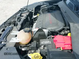 2020 Jeep Compass Latitude z VIN 3C4NJCBB4LT253364, wystawiony jako IAAI lot #41565377 z przebiegiem 60 551 mil mil oraz . Historia ofert i sprzedaży dostępna na DreamBid. Obrazek 20.