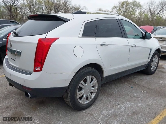 2010 Cadillac SRX Luxury Collection with VIN 3GYFNAEY9AS594592, listed as a IAAI auction lot 41937160 with 192,439 mi miles. Bid and sale history available at carsss.com. Image 4.