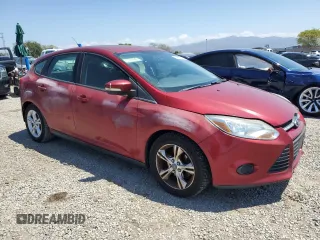 2013 Ford Focus SE with VIN 1FADP3K24DL162379, listed as a Copart auction lot 54990745 with 112,202 mi miles and Clean Title. Bid and sale history available at DreamBid. Image 4.