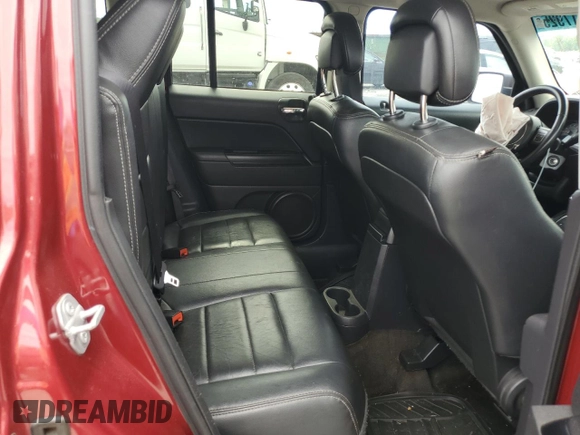 2016 Jeep Patriot High Altitude z VIN 1C4NJRFB6GD654603, wystawiony jako Copart lot #58017925 z przebiegiem Nie podano mil oraz Szkoda całkowita • Salvage title. Historia ofert i sprzedaży dostępna na DreamBid. Obrazek 10.