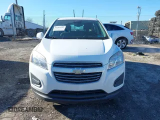 2015 Chevrolet Trax LS with VIN KL7CJKSB8FB113628, listed as a IAAI auction lot 41465345 with 89,245 mi miles. Bid and sale history available at carsss.com. Image 11.