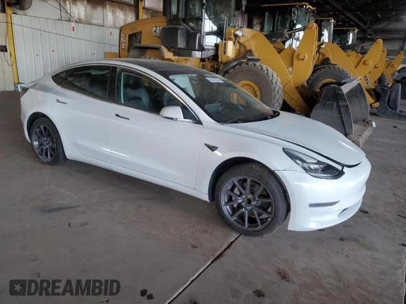 2019 Tesla Model 3 Mid Range with VIN 5YJ3E1EA3KF425125, listed as a Copart auction lot 82681864 with 105,345 mi miles and Salvage Title. Bid and sale history available at DreamBid. Image 4.