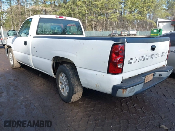 2004 Chevrolet Silverado 1500 Work Truck with VIN 1GCEC14X14Z201305, listed as a IAAI auction lot 41619446 with 166,615 mi miles. Bid and sale history available at carsss.com. Image 3.