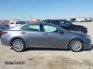 2013 Lexus ES 4dr Sdn with VIN JTHBK1GG5D2056861, listed as a IAAI auction lot 41777864 with 95,943 mi miles. Bid and sale history available at carsss.com. Image 13.