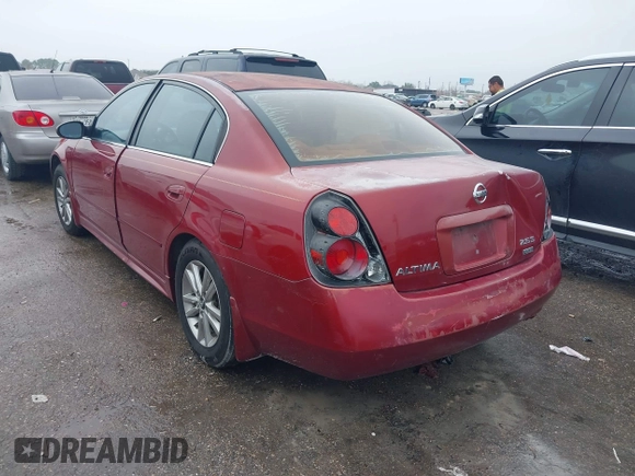 2006 Nissan Altima 2.5 with VIN 1N4AL11D96N401521, listed as a IAAI auction lot 41451401 with 233,591 mi miles. Bid and sale history available at carsss.com. Image 3.