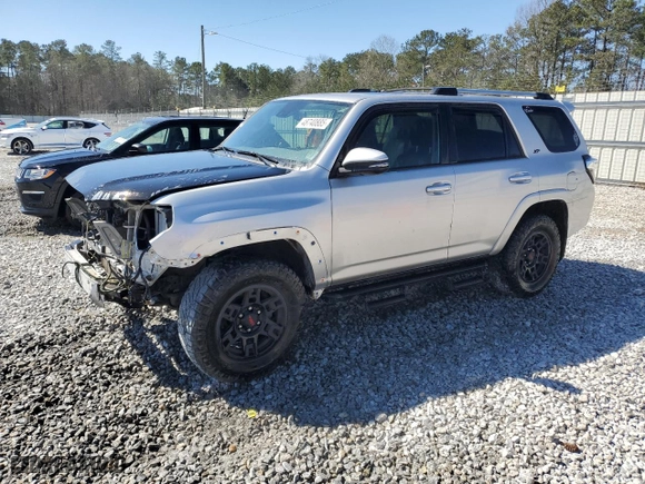 2022 Toyota 4Runner SR5 Premium with VIN JTENU5JR1N5983670, listed as a Copart auction lot 48740885 with 46,445 mi miles and Salvage Title. Bid and sale history available at carsss.com. Image 1.