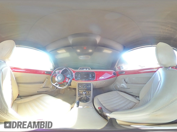 2014 Volkswagen Beetle 2.0L TDI с VIN 3VW6L7AT8EM822467, выставлен на аукционе Copart как лот 46369595 с пробегом 154 175 миль миль и Списание • Salvage title. История ставок и продаж доступна на DreamBid. Изображение 13.