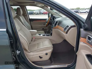2011 Jeep Grand Cherokee Overland with VIN 1J4RR6GG4BC564913, listed as a IAAI auction lot 41910250 with 58,936 mi miles and . Bid and sale history available at DreamBid. Image 5.