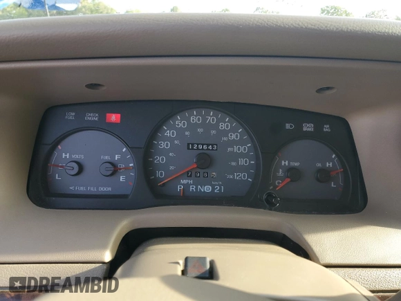 2005 Mercury Grand Marquis LS Premium z VIN 2MEFM75W45X636559, wystawiony jako Copart lot #54424415 z przebiegiem 129 643 mil mil oraz Szkoda całkowita • Salvage title. Historia ofert i sprzedaży dostępna na DreamBid. Obrazek 9.