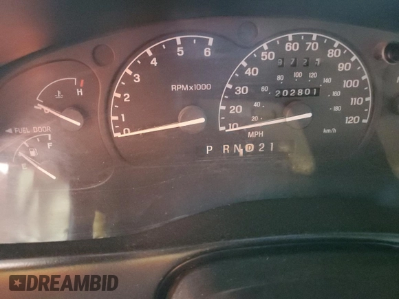 1998 Ford Ranger XL with VIN 1FTZR15X2WPB03820, listed as a Copart auction lot 60717595 with 202,801 mi miles and Salvage title. Bid and sale history available at DreamBid. Image 9.