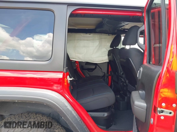 2024 Jeep Wrangler Rubicon with VIN 1C4RJXR60RW292120, listed as a IAAI auction lot 42613719 with 31,286 mi miles and . Bid and sale history available at DreamBid. Image 8.