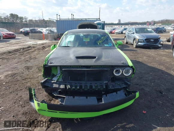 2023 Dodge Challenger R/T Scat Pack z VIN 2C3CDZFJ5PH527693, wystawiony jako IAAI lot #41428982 z przebiegiem 11 739 mil mil oraz . Historia ofert i sprzedaży dostępna na DreamBid. Obrazek 12.