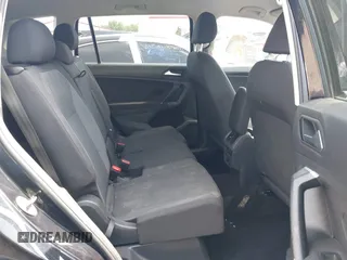 2020 Volkswagen Tiguan S with VIN 3VV1B7AX1LM086019, listed as a IAAI auction lot 42458434 with 114,413 mi miles and . Bid and sale history available at DreamBid. Image 8.