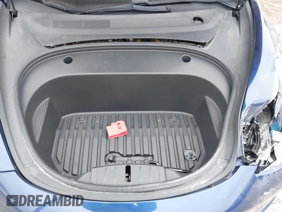 2021 Tesla Model 3 Performance with VIN 5YJ3E1EC6MF996743, listed as a IAAI auction lot 41509631 with 41,599 mi miles and . Bid and sale history available at DreamBid. Image 10.