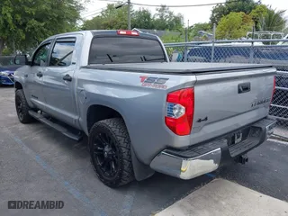 2016 Toyota Tundra 4WD Truck SR5 with VIN 5TFDW5F15GX554763, listed as a IAAI auction lot 42092776 with 141,522 mi miles. Bid and sale history available at carsss.com. Image 3.