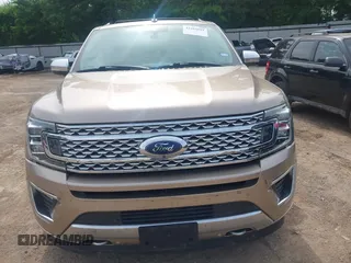 2020 Ford Expedition Platinum with VIN 1FMJU1MT6LEA51900, listed as a IAAI auction lot 42265591 with 70,022 mi miles and . Bid and sale history available at DreamBid. Image 12.
