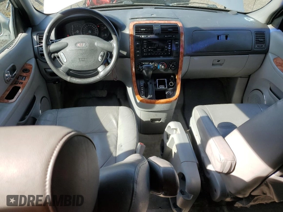 2004 Kia Sedona LX with VIN KNDUP131646582289, listed as a Copart auction lot 47321625 with 207,453 mi miles and Salvage Title. Bid and sale history available at carsss.com. Image 8.