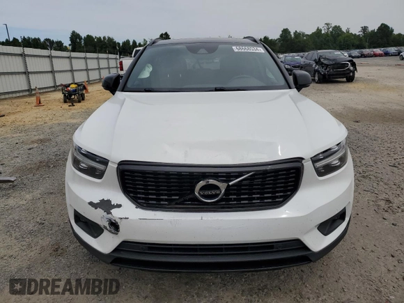 2019 Volvo XC40 R-Design z VIN YV4AC2HM5K2118760, wystawiony jako Copart lot #68668534 z przebiegiem 106 810 mil mil oraz Szkoda całkowita • Salvage title. Historia ofert i sprzedaży dostępna na DreamBid. Obrazek 5.