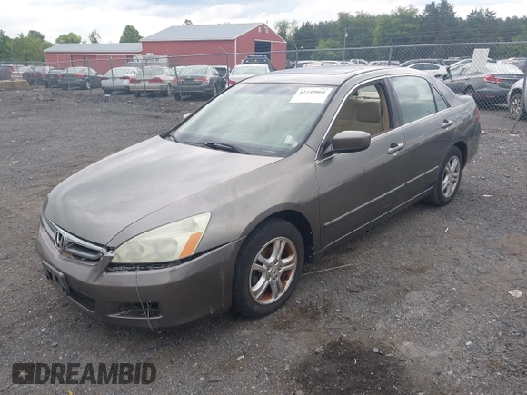 2007 Honda Accord EX с VIN 1HGCM56707A064838, выставлен на аукционе IAAI как лот 42240861 с пробегом 134 933 миль миль и . История ставок и продаж доступна на DreamBid. Изображение 2.