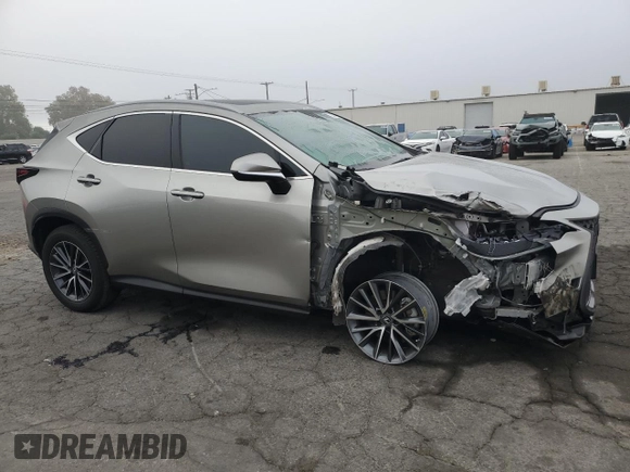 2022 Lexus NX with VIN 2T2AGCEZ9NC010933, listed as a Copart auction lot 72861934 with 19,190 mi miles and Salvage Title. Bid and sale history available at carsss.com. Image 4.