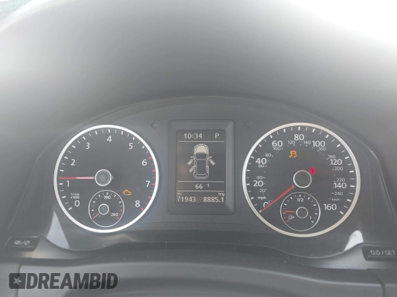 2017 Volkswagen Tiguan S with VIN WVGBV7AX9HK018085, listed as a IAAI auction lot 41804052 with 71,943 mi miles and . Bid and sale history available at DreamBid. Image 7.