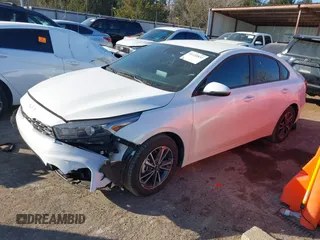 2024 Kia Forte LXS with VIN 3KPF24AD7RE818472, listed as a IAAI auction lot 41133832 with 4,107 mi miles and . Bid and sale history available at DreamBid. Image 2.