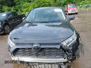 2020 Toyota RAV4 XLE with VIN 2T3W1RFV4LC040257, listed as a IAAI auction lot 42448299 with 77,618 mi miles and . Bid and sale history available at DreamBid. Image 11.