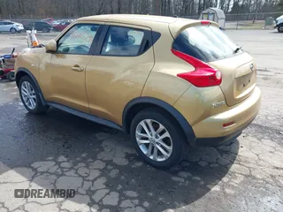 2013 Nissan Juke SV with VIN JN8AF5MV2DT206502, listed as a IAAI auction lot 41865294 with 85,980 mi miles. Bid and sale history available at carsss.com. Image 3.